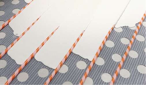 <p>
Dünnschichtsysteme können als Verbundkonstruktionen mit einer Aufbauhöhe von maximal 15 mm auf vorhandenen Lastverteilschichten eingebracht werden.
</p>
<p>
</p> - © BDH
 
Dünnschichtsysteme können als Verbundkonstruktionen mit einer Aufbauhöhe von maximal 15 mm auf vorhandenen Lastverteilschichten eingebracht werden.