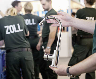 



Viel zu tun: 761 Plagiate fand der Zoll.
