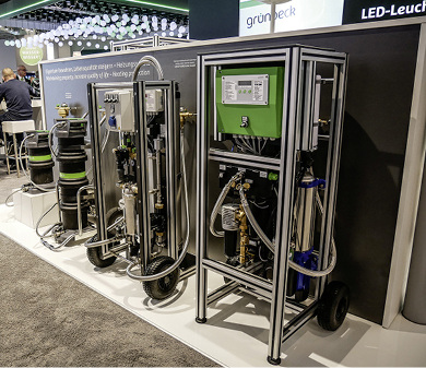 
Schutz für die Heizung am Grünbeck-Stand.



