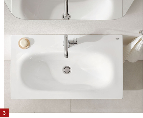 
3 Mit Pure-Guard ist Essence mit einer widerstandsfähigen und dauerhaft glänzenden Oberfläche ausgestattet. 



