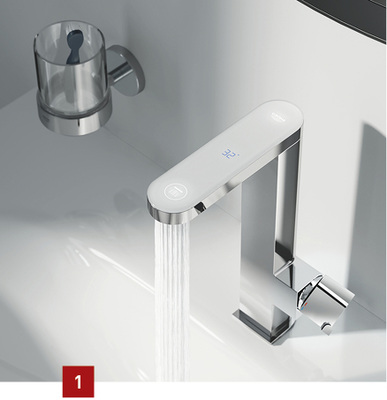 
1 Plus-Armaturenkollektion: Es handelt sich um intelligente Armaturen, die mittels Temperaturanzeige eine Kontrolle der Wassergradzahl bieten.



