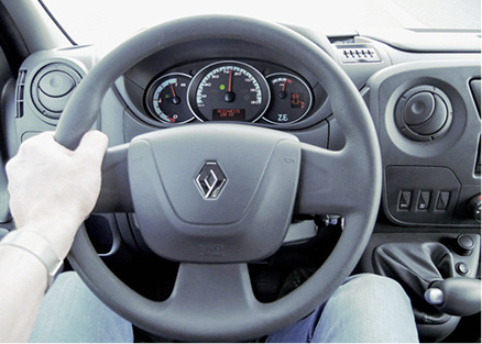 



Verbrauch im Blick: Mit Eco-Taste und vorausschauender Fahrweise ist eine Reichweite von ca. 100 km möglich.
