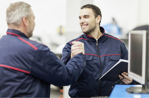 



Ein ausdrückliches Lob nach erfolgreich getaner Arbeit macht stolz und stärkt den Teamgeist.
