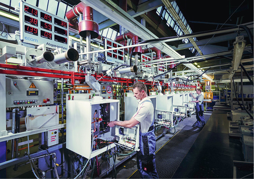 



Die Produktionsbedingungen haben sich bis heute genauso stark verändert wie die Heiztechnik.
