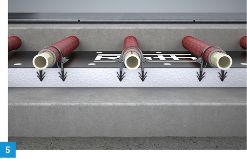 
5 In Durchgangsräumen können durchlaufende Zuleitungen mit einem Dämmschlauch versehen werden.



