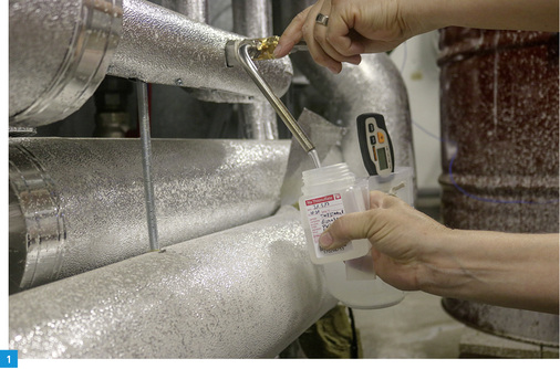 

Untersuchungen auf Legionellen dürfen nur durch eine entsprechend zugelassene Untersuchungsstelle durchgeführt werden.





