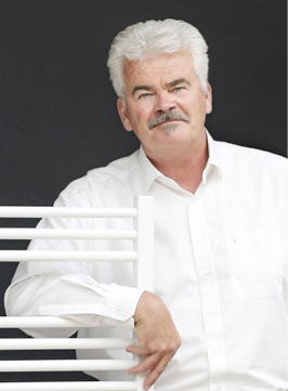 
Coach Hermann-J. Kreitmeir



