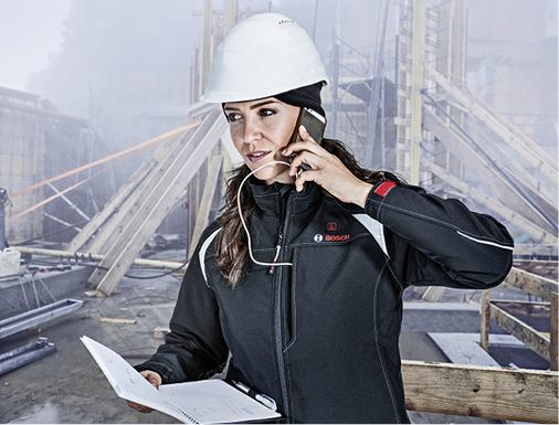 <p>
Büro- und Projektdaten immer und überall dabei – Rugged Smartphones machen es möglich.
</p>

<p>
</p> - © Bosch

