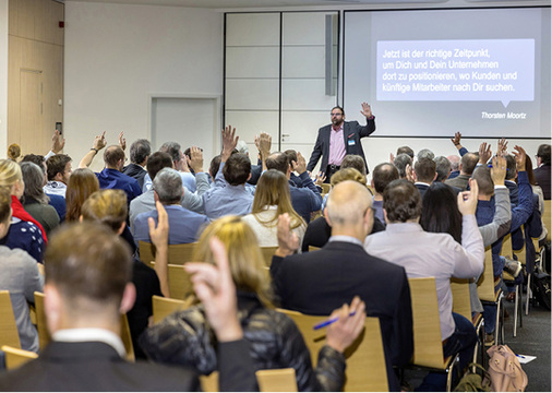 
Am Vormittag liefern Impulsvorträge erste Infos und einen Überblick zum Programm des Forums in der Nähe von Stuttgart.



