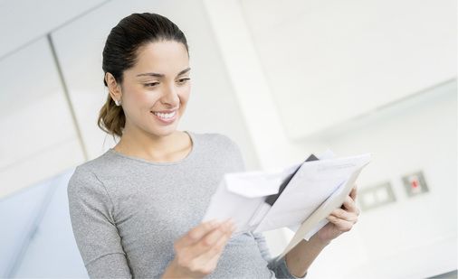 





Mit einem freundlichen Satz, einem Dankeschön oder einer Bitte um Feedback kann sogar eine Rechnung positive Stimmung beim Kunden schaffen.

