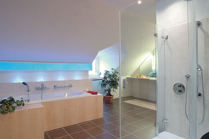 Barrierefreie Generationenbäder präsentieren sich luxuriös und komfortabel und werden auch den heutigen gehobenen Designansprüchen gerecht Barrierefreie Generationenbäder präsentieren sich luxuriös und komfortabel und werden auch den heutigen gehobenen Designansprüchen gerecht