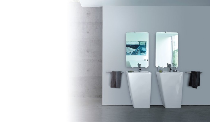 Kubus, Kreis und abgeschrägte Flächen prägen den Il Bagno Alessi Dot von Laufen und Oras Kubus, Kreis und abgeschrägte Flächen prägen den Il Bagno Alessi Dot von Laufen und Oras