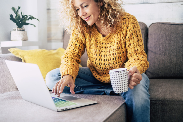 Die Internet-Präsenz ­eines Unternehmens ist ein entscheidender Erfolgsfaktor und muss daher an­sprechend und durchdacht gestaltet sein. - © Bild: simonapilolla / Getty Images
