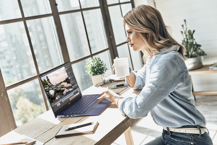 Telearbeit ist in – allerdings verfügen nur wenige Arbeitnehmer über einen geeigneten Büroraum in ihrer Wohnung oder über eine ausreichende Infrastruktur.