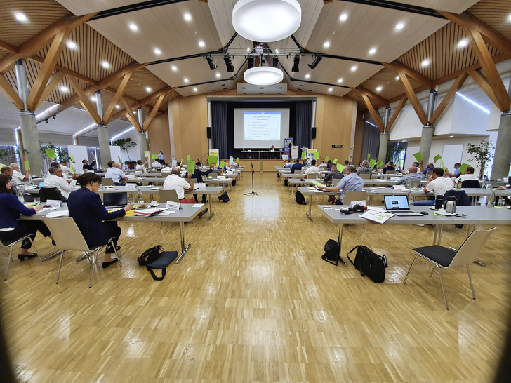 Einigkeit bei den Abstimmungen: Die Grünen Karten mussten die Delegierten ein ums andere Mal heben.