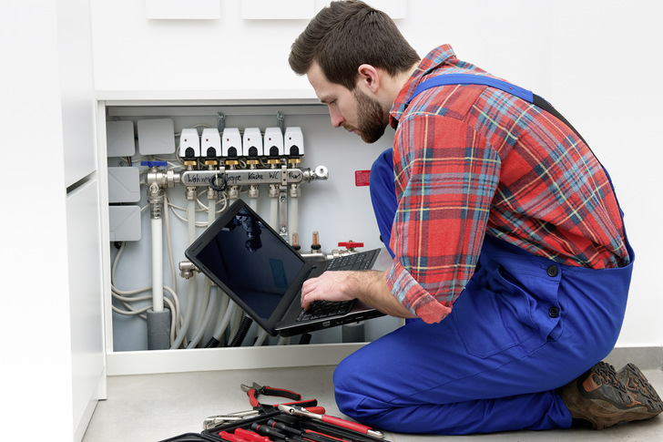 Bild 1: Der hydraulische Abgleich ist ein wichtiger Bestandteil der Moder­nisierung einer Flächenheizung.