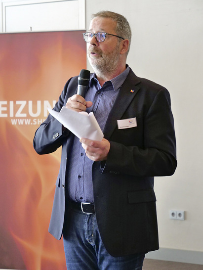 Landesinnungsmeister Bernd Schöllgen wurde in seinem Amt einstimmig bestätigt.