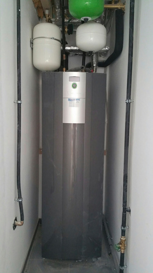 Die Erdwärmepumpe Alterra SWC beheizt ein denkmalgeschütztes Klinkerhaus aus dem 18. Jahrhundert.