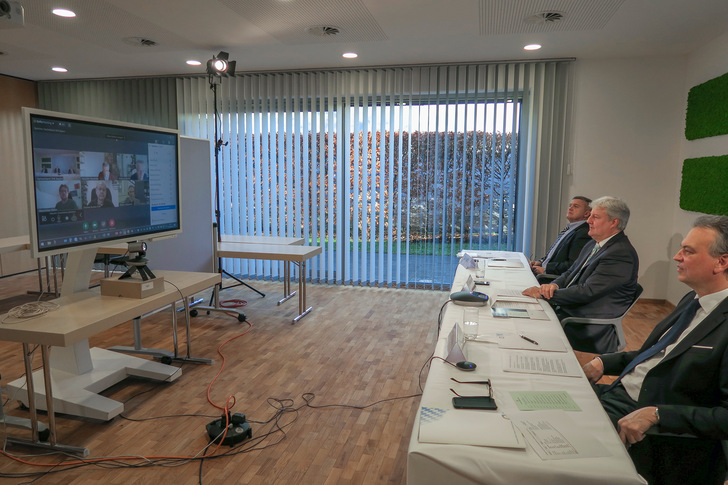 Auch die Presse wurde coronabedingt „nur“ online zum Jahresgespräch empfangen.