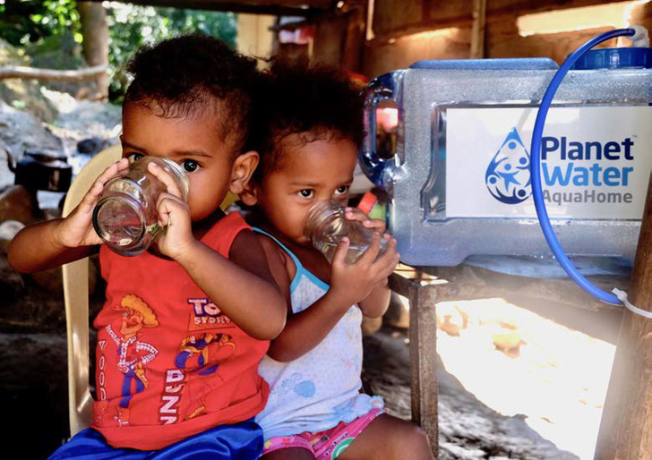 Heute haben mehr als 2,2 Milliarden Menschen keinen Zugang zu sauberem Wasser. - © SFA / Planet Water Foundation
