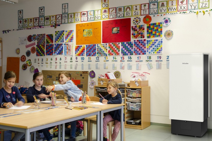 Der Bund unterstützt die Länder mit 200 Mio. Euro bei der Anschaffung mobiler Luftreinigern.