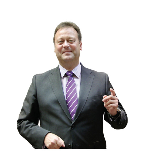 Hans-Arno Kloep  ist Berater und Trendforscher in der SHK-Branche. Gegründet wurde sein Unternehmen Querschiesser 2004, heute besteht das Team aus ca. 20 Mit­arbeitern. Inhaber und Geschäftsführer Hans-Arno Kloep war u. a. 20 Jahre als Verkaufs-, Vertriebs- oder Ressortleiter in Industrie- und Handelsunternehmen des deutschen SHK-Marktes unterwegs. Die Querschiesser-Unternehmensberatung ist ein Netzwerk von Profis aus unterschiedlichsten Feldern, die Trend­forschung und Strategieberatung praktizieren.
 www.querschiesser.de