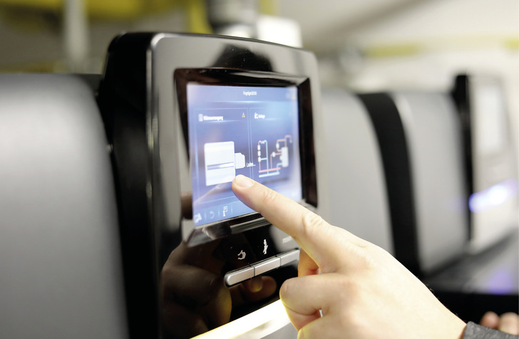 Das Regelsystem koordiniert den Betrieb der Wärmeerzeuger und Pufferspeicher untereinander.