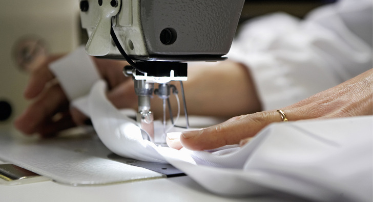 Reparierte Kleidung ist kein Makel mehr, wenn die Reparatur gut gemacht ist.