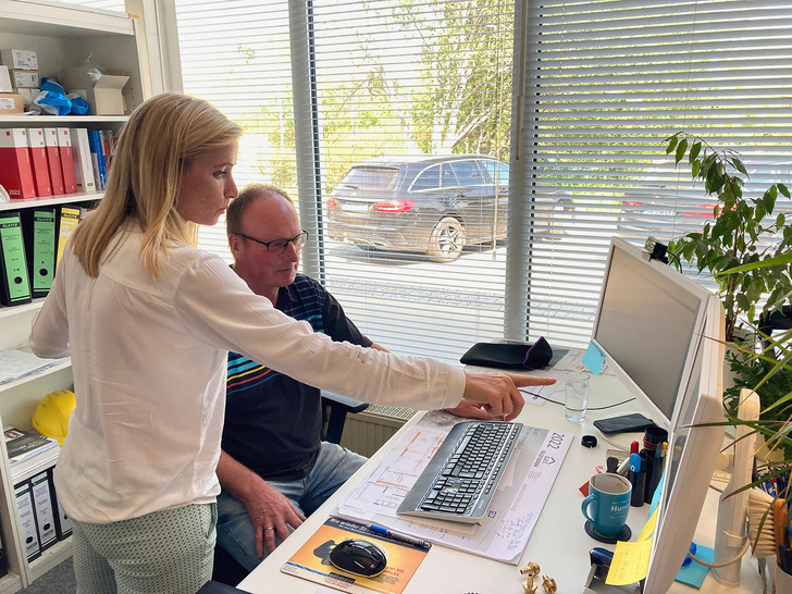 Als Digital-Coach des Großhändlers „Hermann Stitz & Co. Rostock KG“ betreut Susann Köpke SHK-Fachhandwerksbetriebe in ganz Mecklenburg-Vorpommern