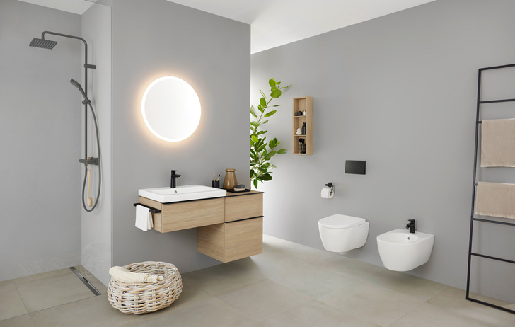 Lichtspiegel bringen eine gute Ausleuchtung an den Waschplatz. Sie sollten ­gutes, blendfreies Arbeitslicht bieten.