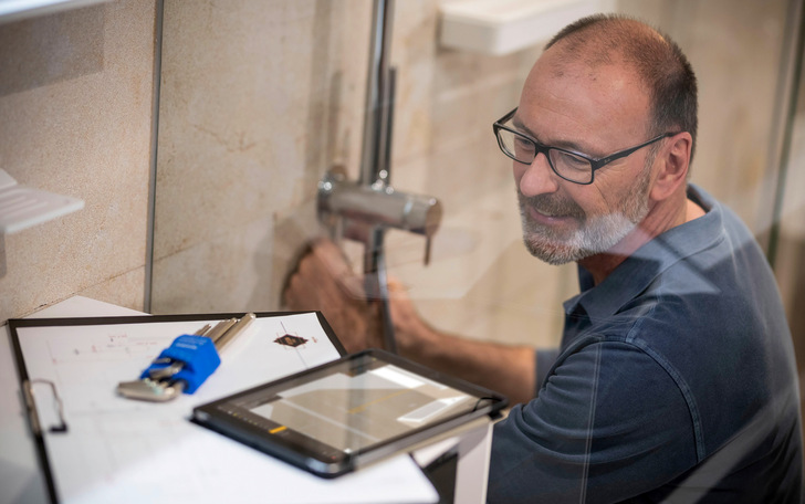 Ein digitaler Zwilling des zukünftigen Raums im Palette CAD Web Viewer erleichtert die Arbeit auf der Baustelle.