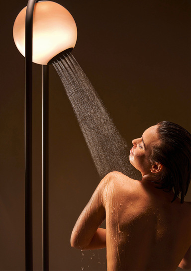 Green Vision ist eine Konzeptstudie, die das Potenzial hat, an der ein oder anderen Stelle real zu werden. Die technischen Innovationen der einzelnen Module fließen schon heute in die Produktentwicklung bei Hansgrohe (und Axor) ein.