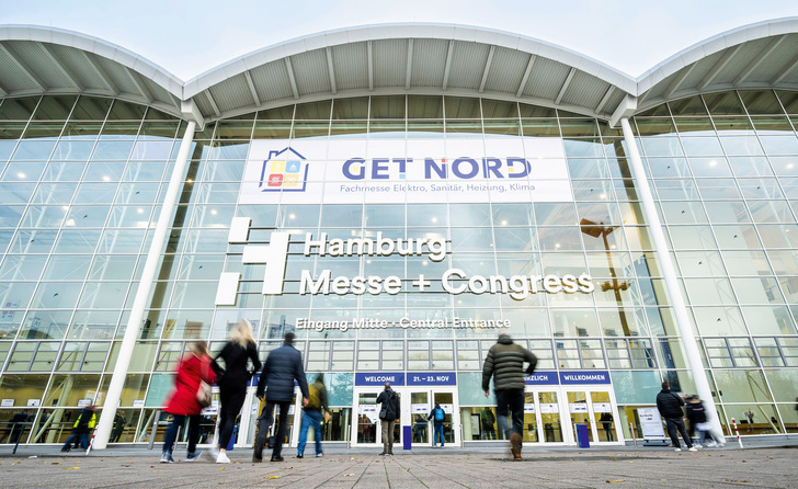 Die norddeutsche Fachmesse GET Nord findet vom 19. bis 21. November in den Messehallen Hamburg statt. Die Messe kombiniert Elektro und SHK.