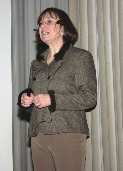 Dr. med. Dipl.-Biol. Doris Waschko erläuterte die Aufgaben der Gesundheitsämter bei der Überwachung der Trinkwasserhygiene