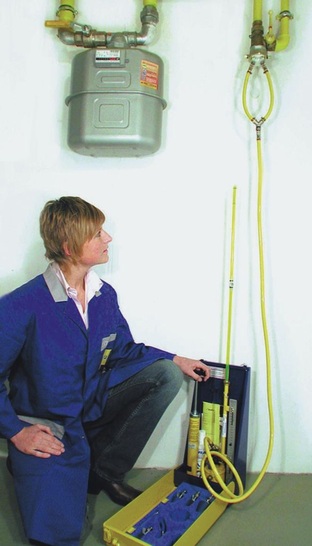 Prüfen von Gasleitungen ist mehr als Druck auf die Leitung geben — Fachkenntnis und Fingerspitzengefühl sind gefragt