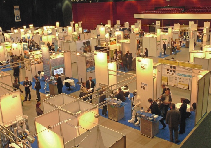 Wie auch beim ersten Forum zur Innenraumhygiene wird die Veranstaltung von einer Fachausstellung begleitet