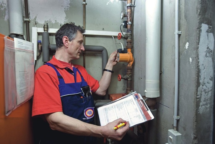 Beim Heizungs-Check wird aufgespürt, wo sich Verbesserungen bei der Energieeffizienz realisieren lassen