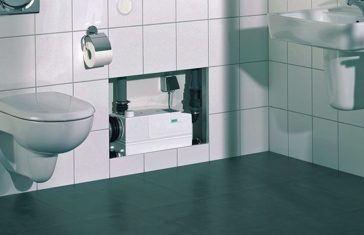 Kleinhebeanlagen sind nach DIN EN 12050 Teil 3 nur zur begrenzten Verwendung zugelassen. Darauf weisen auch die Hersteller ausdrücklich hin.