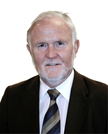 Franz-Josef Heinrichs, Referent für Sanitärtechnik, kennt die Details zur neuen TVO und zum Verfahren für Wasserproben.