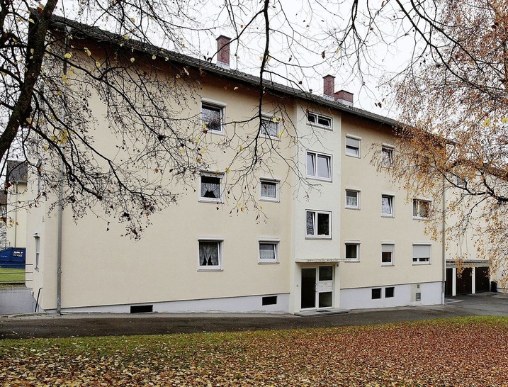 60 Bäder wurden in der Wohnanlage der Baugenossenschaft Hegau in Meßkirch auf der Schwäbischen Alb barrierearm modernisiert. - © Artweger
