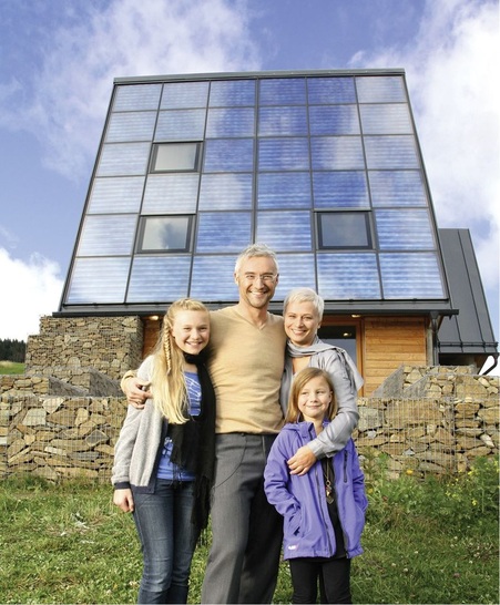 Anspruchsvolle ­Gebäudeintegration von Solarthermie. - © BSW Solar
