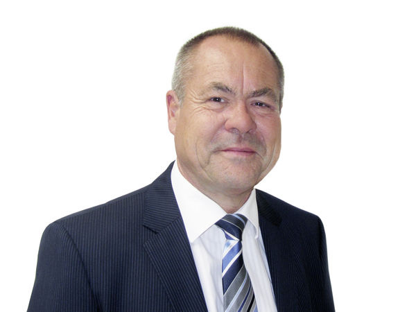 Helmut Sohl wechselt bei Rehau in die regionale Geschäftsleitung.