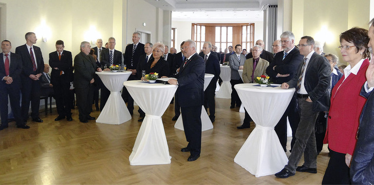 Etwa 150 Gäste ­waren der Einladung des Fachverbandes gefolgt, darunter viele Weggefährten, Vertreter der Wirtschaftspolitik des Landes, Kammerpräsidenten und Vertreter der Marktpartner.