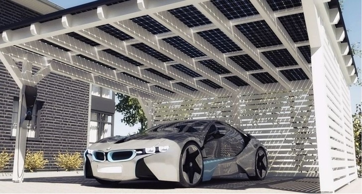 Der neue Carport nutzt die dünnen Solarmodule aus Dresden, deren Gläser nur 2 mm stark sind.