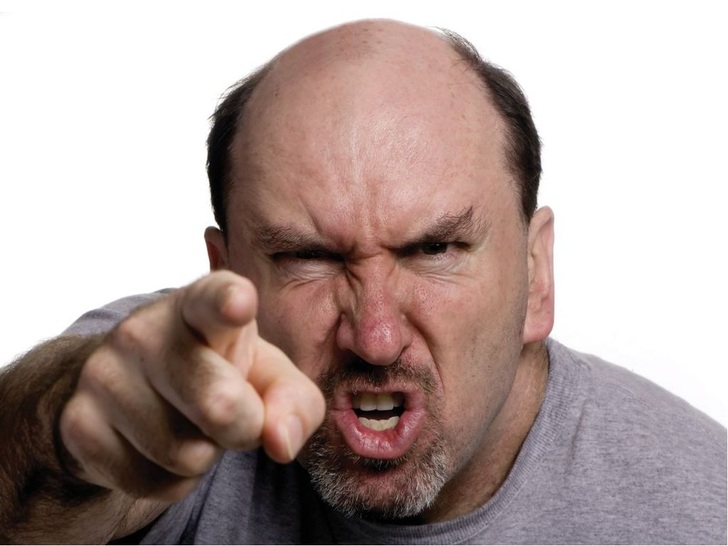 Trotz „subventionierter“ Dienstleistungen bei Kleinreparaturen wird so mancher Kollege von seinen Kunden anschließend beschimpft (Leserbrief in SBZ 18/2013). Wie kann man da vorbeugen oder dagegenhalten?