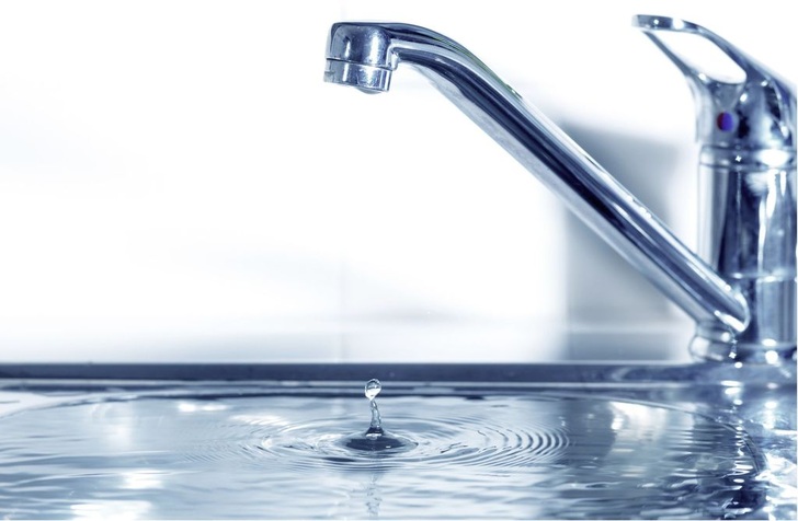 Blei im Trinkwasser: Bis Dezember müssen alte Wasserleitungen ausgewechselt werden.