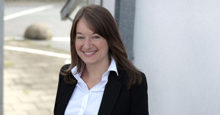 HSK unterstützt seine Fachhandwerkspartner mit einem Power-Seminar zum Umgang mit Stress und innerer Regeneration im Arbeitsalltag. Geleitet wird das Power-Seminar von Britta Huss, die sich auf Gesundheitsförderung und Stressreduktion spezialisiert hat.