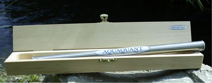 Um Beläge abzulösen und die Bildung neuer Kalkschichten zu verhindern, wurden im Mercure Hotel München City Center Aquaquant-Elemente in der Wasserleitung montiert. Um Beläge abzulösen und die Bildung neuer Kalkschichten zu verhindern, wurden im Mercure Hotel München City Center Aquaquant-Elemente in der Wasserleitung montiert.