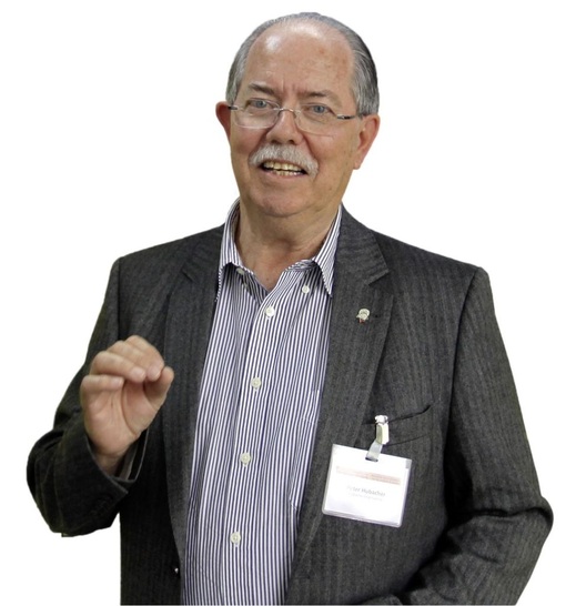 Peter Hubacher ist Inhaber des Ingenieurbüros ­Hubacher Engineering. Bekannt ist er als Wärmepumpendoktor, CH-9032 Engelburg, Telefon (0041) 7 12 60 27 27, info@he-energie.ch, www.fws.ch