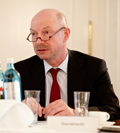 Andreas Dornbracht: “Die immer wiederkehrende Aufforderungen, ab sofort nur noch Produkte aus Werkstoffen gemäß UBA-Werkstoffliste zu liefern ist verfrüht.“